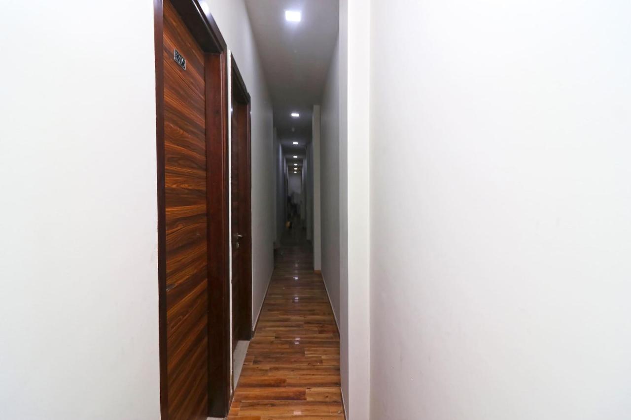 Oyo 38799 Savoy Guest House Pānīpat Dış mekan fotoğraf